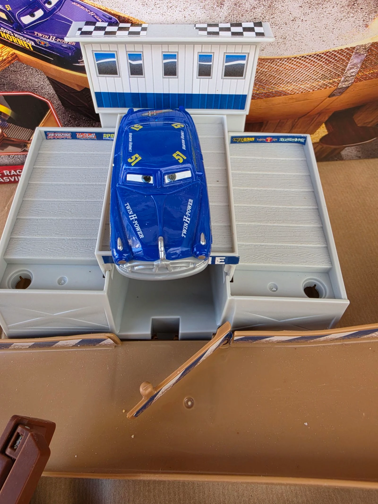 Circuit Cars Thomasville Disney Pixar – photo 3